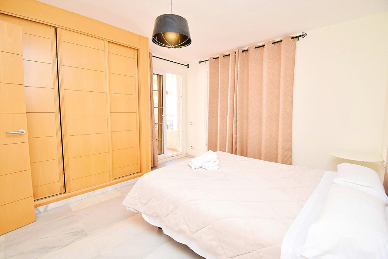 Expoholidays - Apartamentos Puerto Almerimar Buitenkant foto
